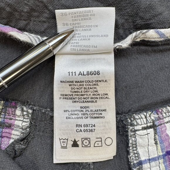 Columbia Womens Gray Cargo Capri Pants Size 4 Pockets Belted Double Button Waist - Picture 15 of 15